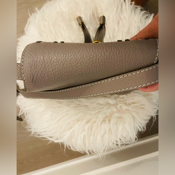 Chloe Small Marcie leather sadle bag. Authentic. No filter .Great condition - Picture 9 of 15
